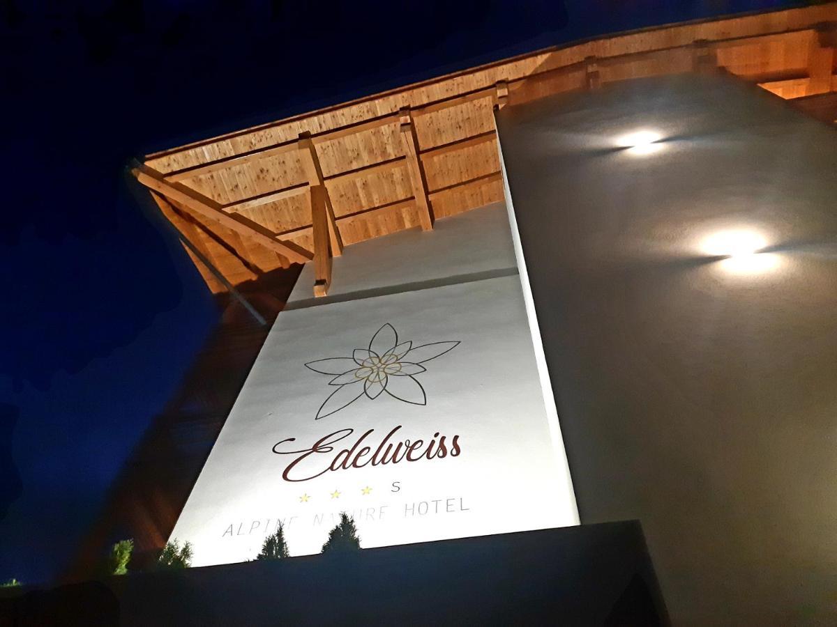 Edelweiss Alpine Nature Pinzolo Exterior foto